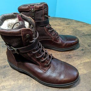 UGG Waterproof Kesey Womens Boot - Chestnut Brown